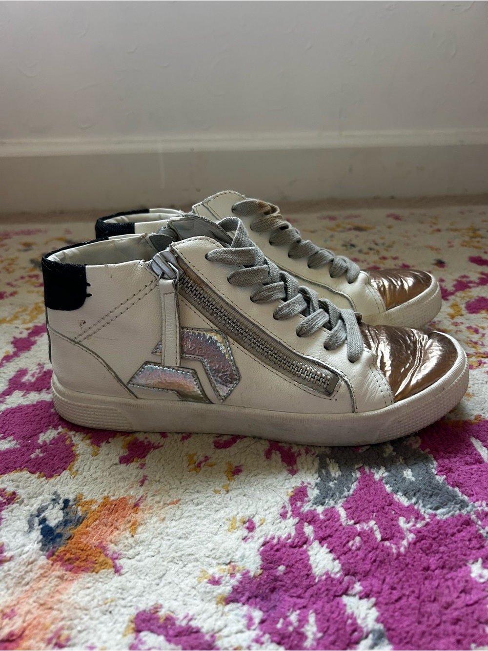 Women’s Metallic-Toe High-Top Sneakers in White and Rose Gold